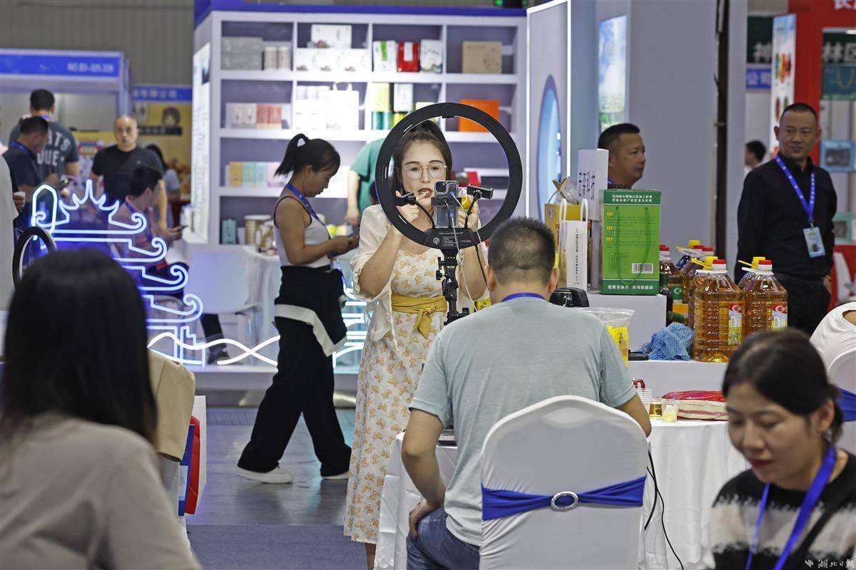 葡京游戏厅网址是多少